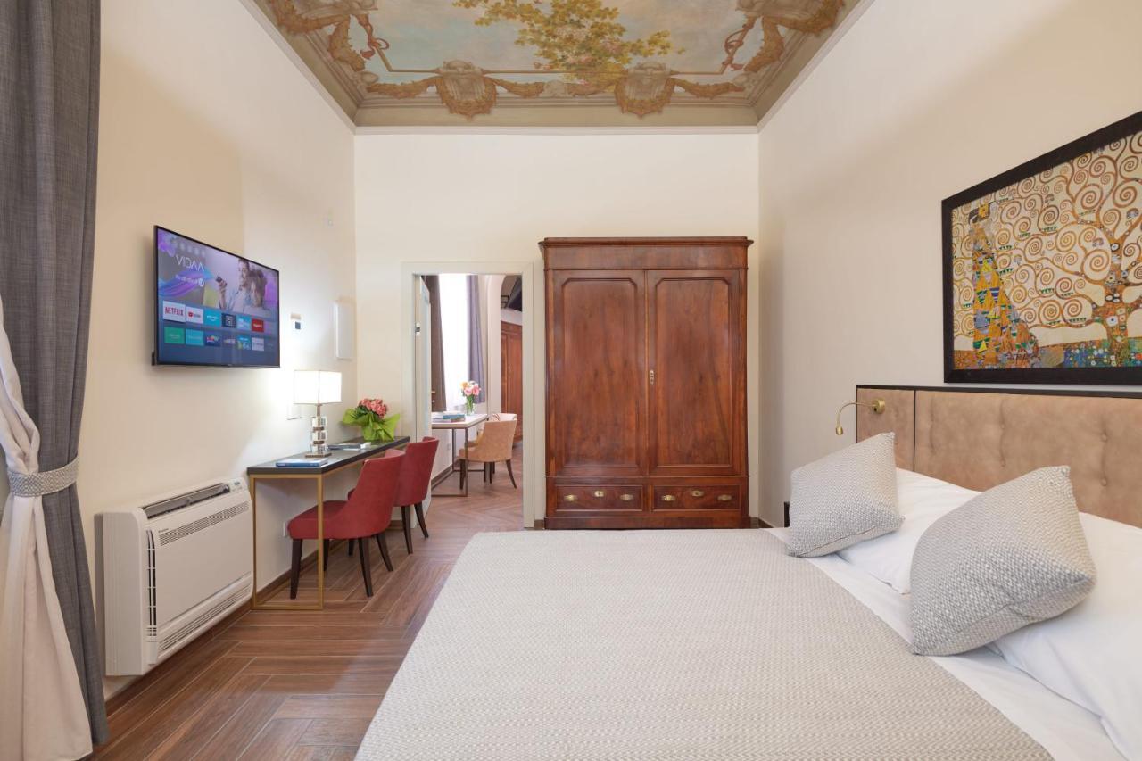 Residenza Mondragone Bed & Breakfast Florenţa Exterior foto