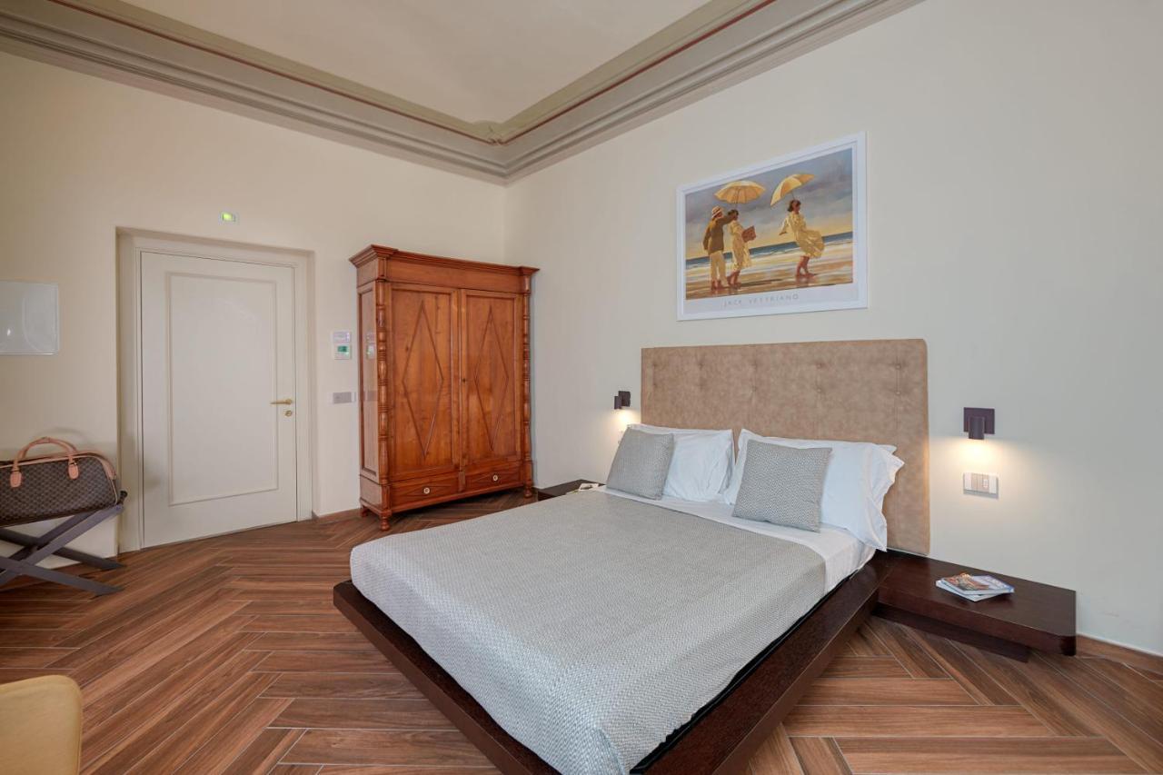 Residenza Mondragone Bed & Breakfast Florenţa Exterior foto