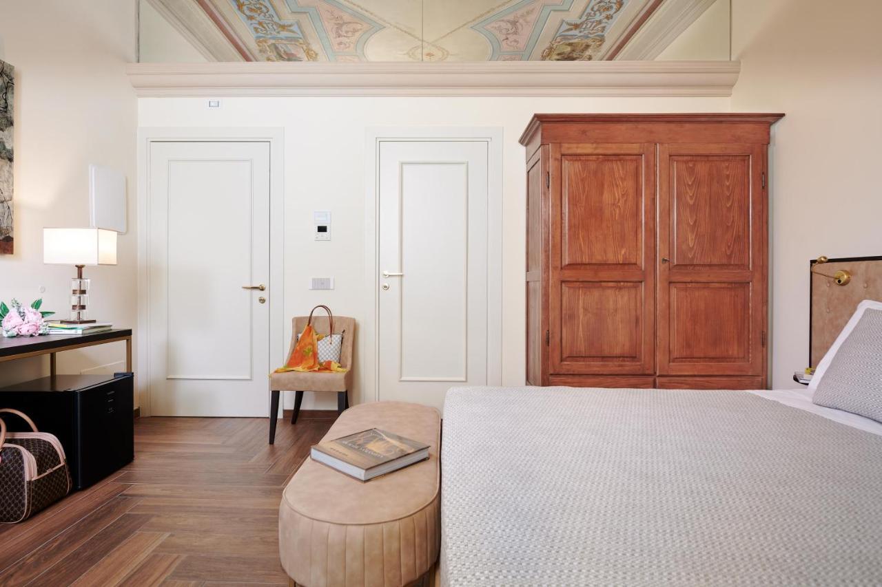 Residenza Mondragone Bed & Breakfast Florenţa Exterior foto